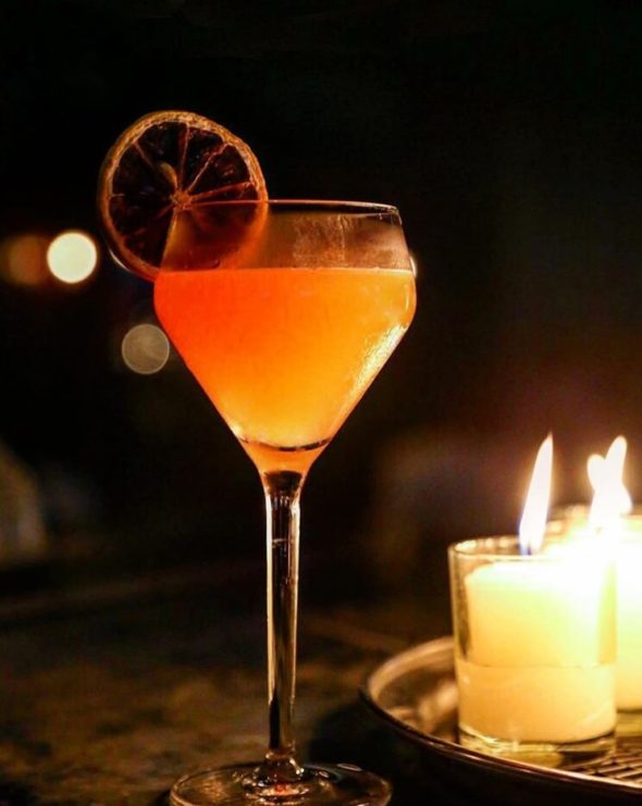 BEST BARS IN HONG KONG FOR HAPPY HOUR - The Asia Collective