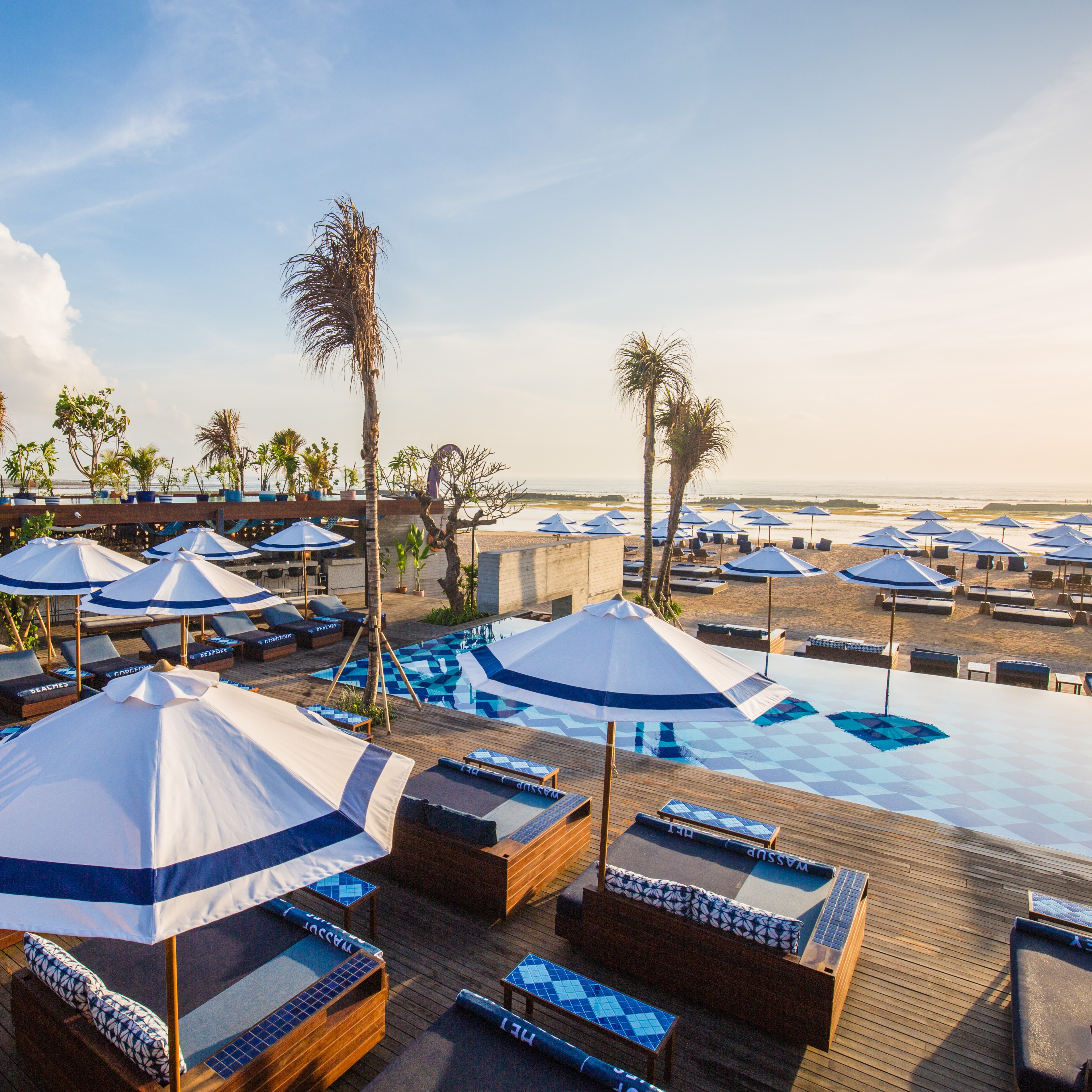 best beach clubs in Bali
