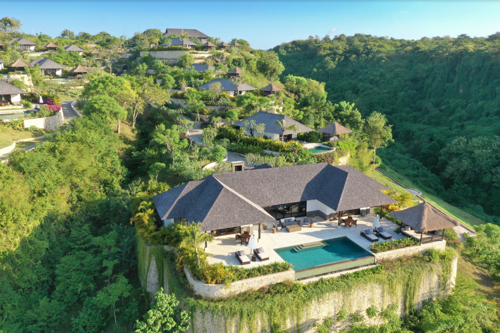 best luxury hotels in Bali