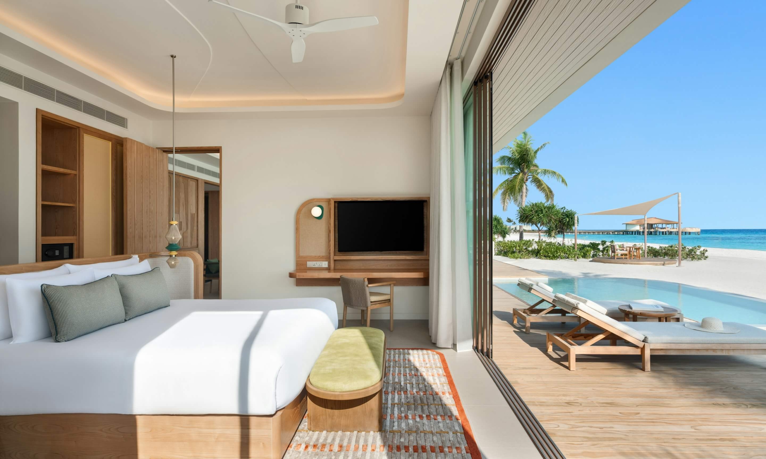Best Luxury Resorts in Maldives